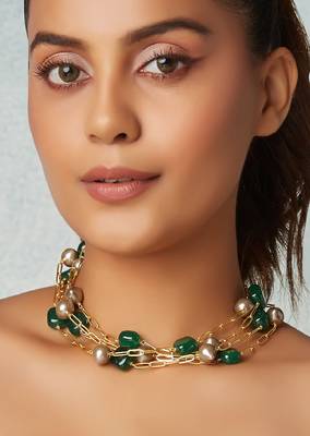 Green Onyx Layered Necklace With Golden Pearls 1