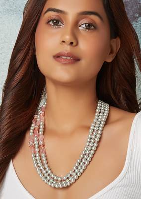 Grey Pearl Layered Necklace With Pink Rose Quartz 1