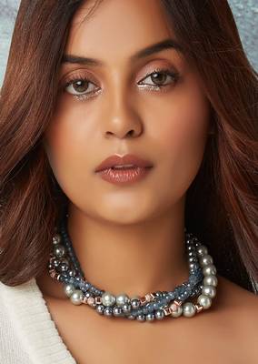 Blue Agate Layered Necklace With Grey Pearls 1