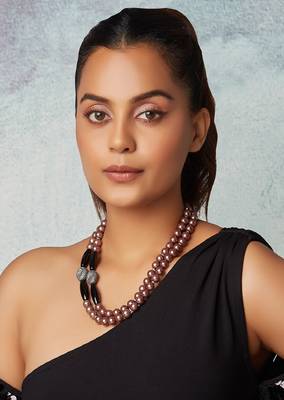 Brown Pearl Layered Necklace With Black Onyx 2