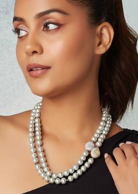 Grey Pearl Layered Necklace With Silver Polish 1