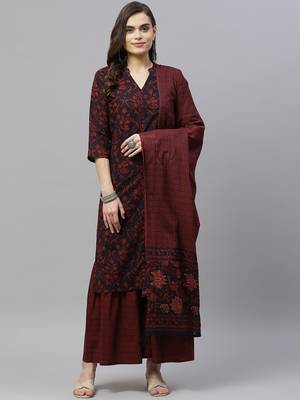 Women's Cotton Floral Print Straight Kurta Sharara Dupatta Set 1