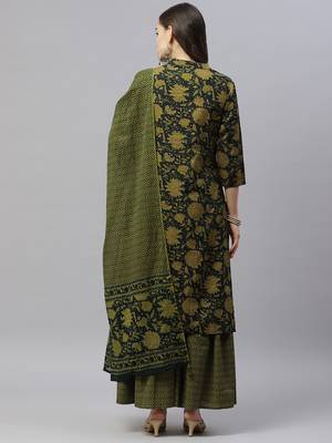 Womens Cotton Floral Print Straight Kurta Sharara Dupatta Set 5