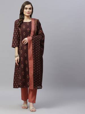 Women's Pure Cotton Printed Straight Kurta Trouser With Dupatta Set 5