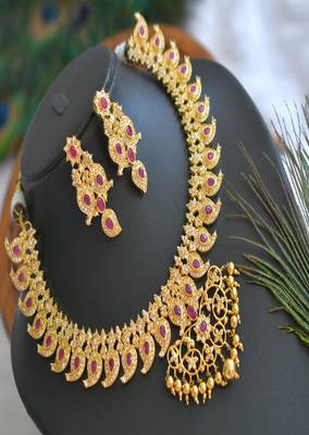 Gold tone ad-ruby mango necklace set dj-01609 1