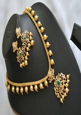 Gold tone cz-green pearl necklace set dj-01669 1