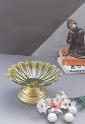 Color Palette Green Stand Bowl 1