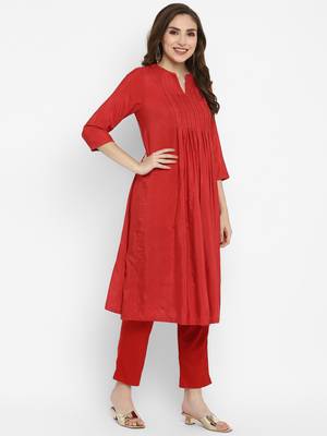 Red pleated yoke with zari work cotton viscose 1