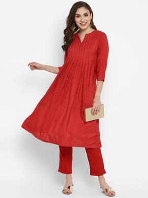 Red pleated yoke with zari work cotton viscose 2