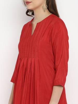 Red pleated yoke with zari work cotton viscose 5