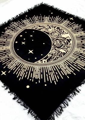 Top Cloth Wiccan Square Spiritual Sacred Cloth (Medium, Golden Sun Moon Star)  3