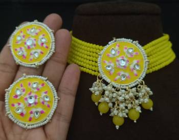 Multicolor necklaces 1