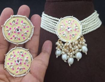 Multicolor necklaces 1
