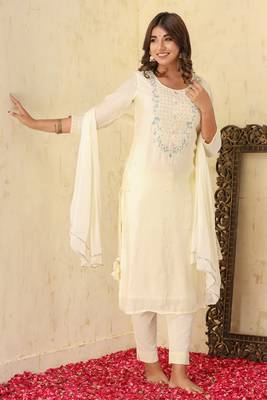 Off-White Modal Silk Kurta Pant With Dupatta Set 7
