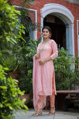 Pink Floral Modal Silk Kurta Pant Set With Dupatta (Set of 3) 4