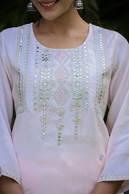 Light Peach Modal Kurta Pant Set With Dupatta (Set of 3) 5