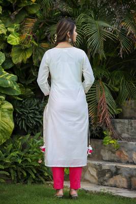 White-Pink Modal Silk Kurta Pant Set With Dupatta (Set of 3) 2