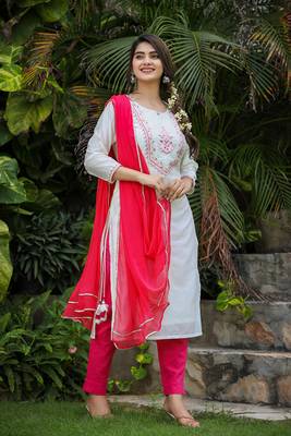 White-Pink Modal Silk Kurta Pant Set With Dupatta (Set of 3) 3