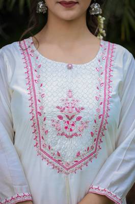 White-Pink Modal Silk Kurta Pant Set With Dupatta (Set of 3) 5