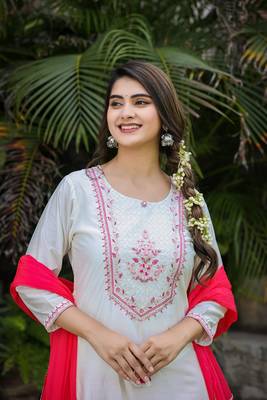 White-Pink Modal Silk Kurta Pant Set With Dupatta (Set of 3) 6