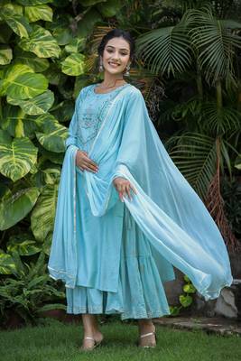 Sea Green Modal Silk Kurta With Inner and Dupatta (Set of 3) 4