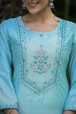 Sea Green Modal Silk Kurta With Inner and Dupatta (Set of 3) 5