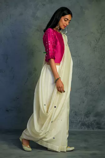Chanderi Saree With Sleeveless Blouse
