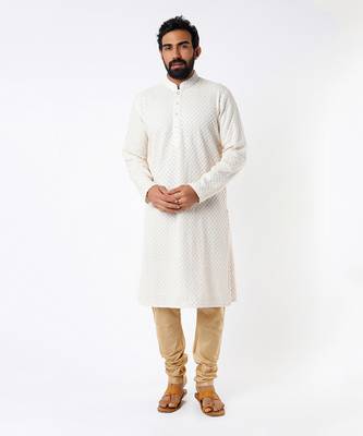 White Chikankari Kurta 1