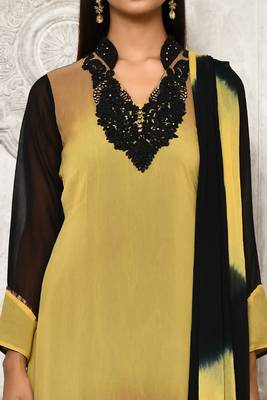 Black embroidered georgette salwar 4