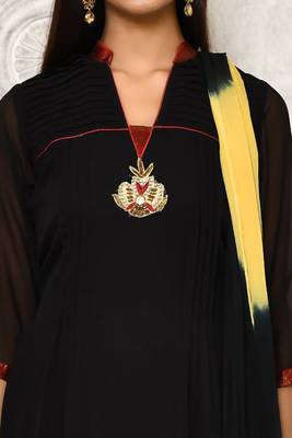 Black embroidered georgette salwar 4