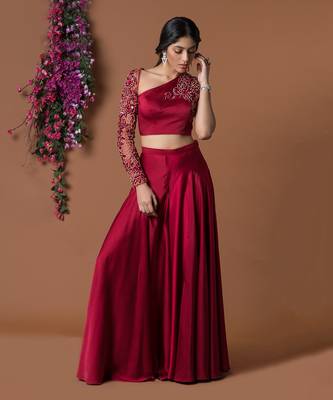 Ruby Flared Pants And Embroidered Crop Top Set 2