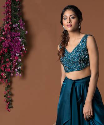 Topaz Draped Dhoti Pants And Embroidered Crop Top Set 3