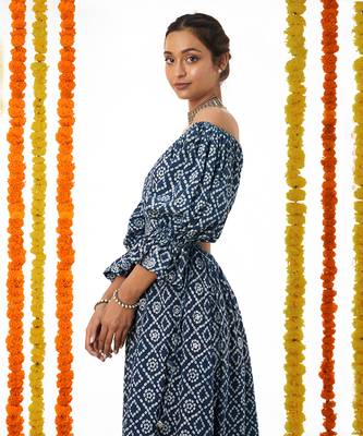 Blue Long Dress With Puffy Sleeves 4