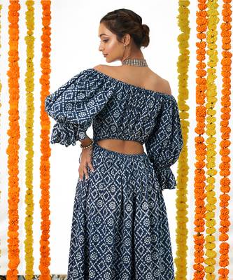 Blue Long Dress With Puffy Sleeves 5