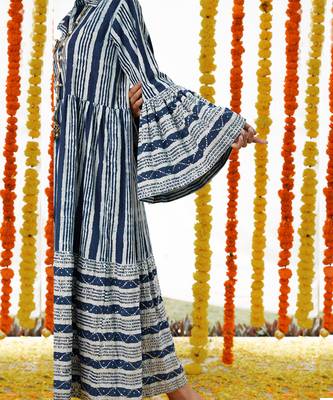BLUE Long Dress With Bell Sleeves 5