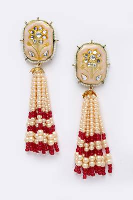 Red pearl earrings 3