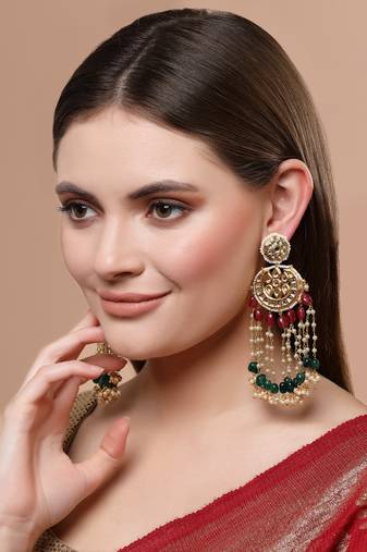 Pink pearl earrings