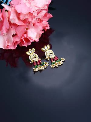 Pink pearl earrings 2