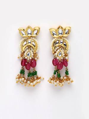 Pink pearl earrings 3