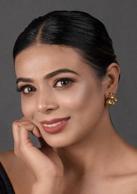 Gold Tone Kundan Inspired Earrings 2