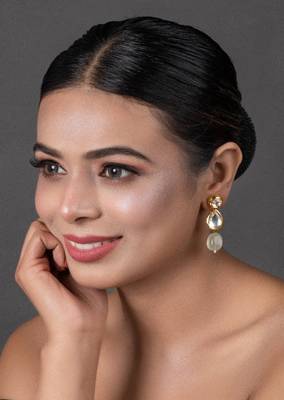 Ivory Beaded Gold Tone Kundan Earrings 2