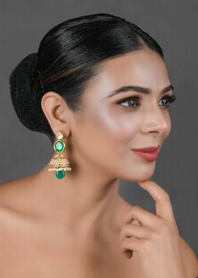 Green Gold Toned Pearl Beaded Kundan Jhumki 1