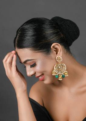 Floral Kundan Earrings With Hanging Jhumki 2