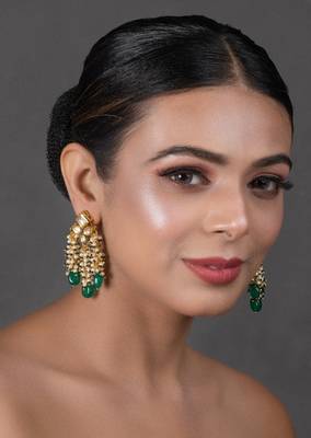 Green & Pearl Beaded Tassle Earrings 3