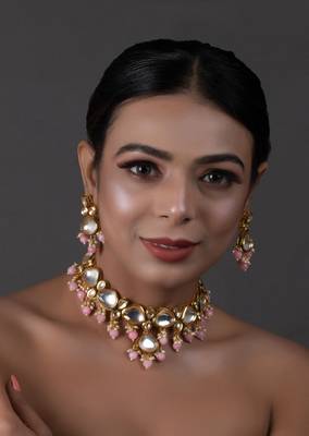 Pearl & Pink Beaded Gold Tone Kundan Necklace With Earrings 1