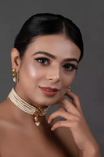 Pearl Beaded Kundan Floral Choker Necklace With Earrings