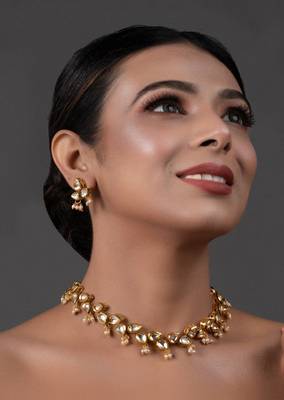 Elegant Tear Drop Shaped Necklace With Earrings 1