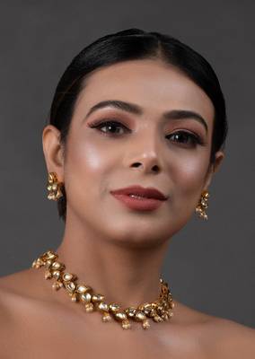 Elegant Tear Drop Shaped Necklace With Earrings 2