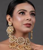 Kundan Inspired Pearl Necklace With Earrings