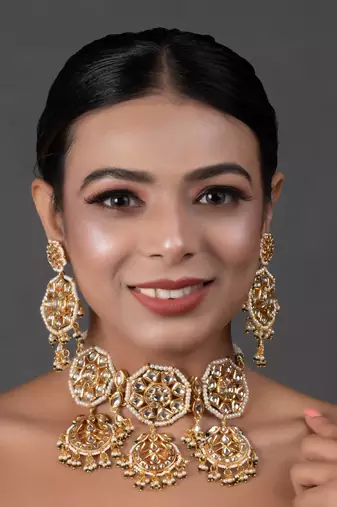Kundan Inspired Pearl Necklace With Earrings